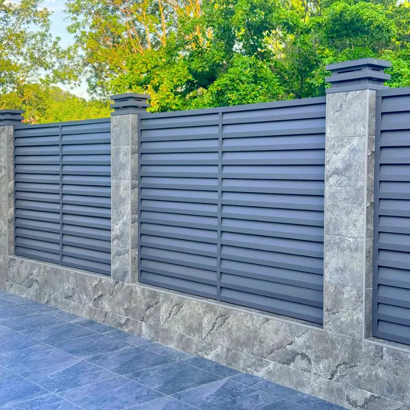 Фото 3 забор Реснички 7024 МАТТЕ Серый Графит матовый двусторонний